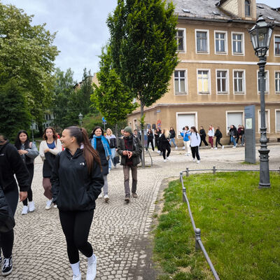 Bild vergrößern: 2025-05 BBS Wema Montag Exkursion (5)