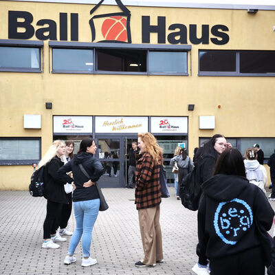Bild vergrößern: 2025-05 BBS Wema Montag Exkursion (10)