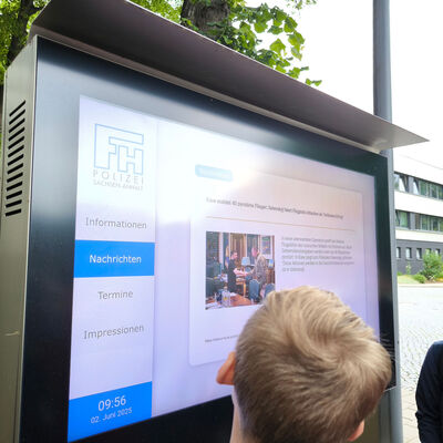 Bild vergrößern: 2025-06 Stephaneum Montag Exkursion (20)